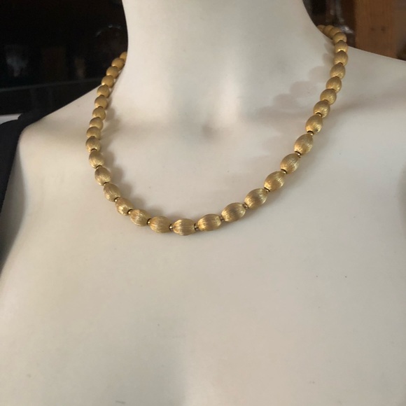 Vintage Brushed Gold Beaded Necklace - Picture 6 of 10